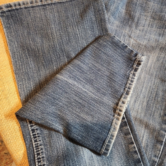ZCO Jeans - Picture 4 of 4